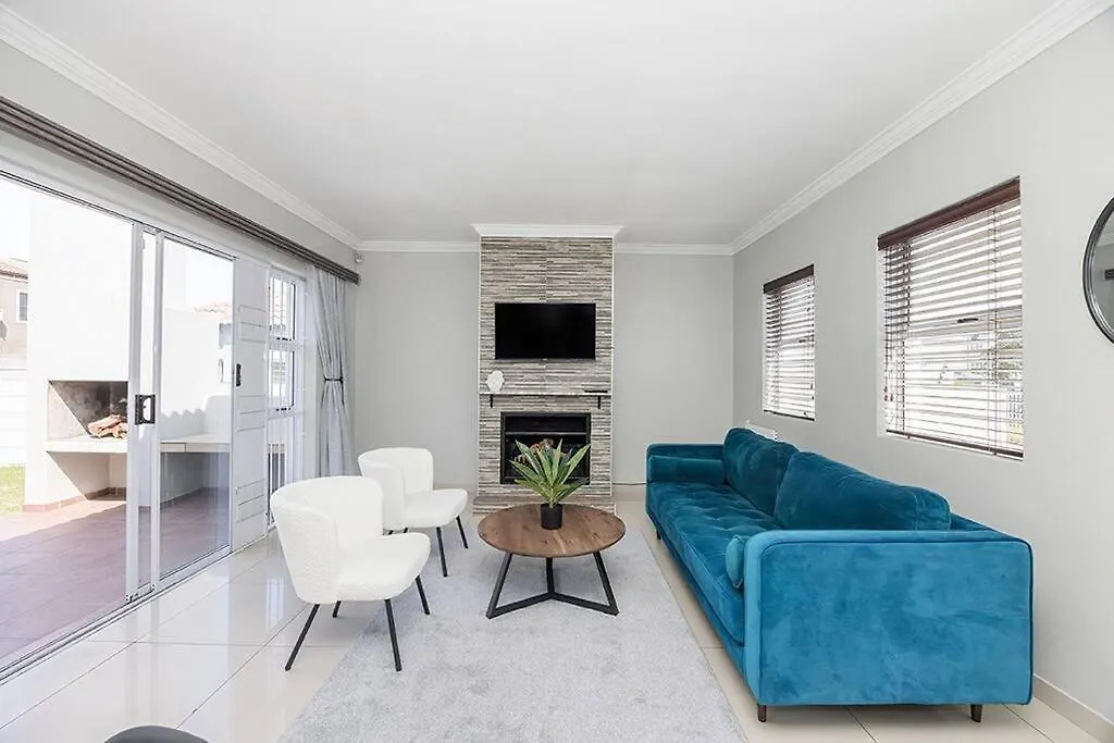 3Bed 2Bath Patio Braai Garden And Garage Villa Cape Town Tatil Evi