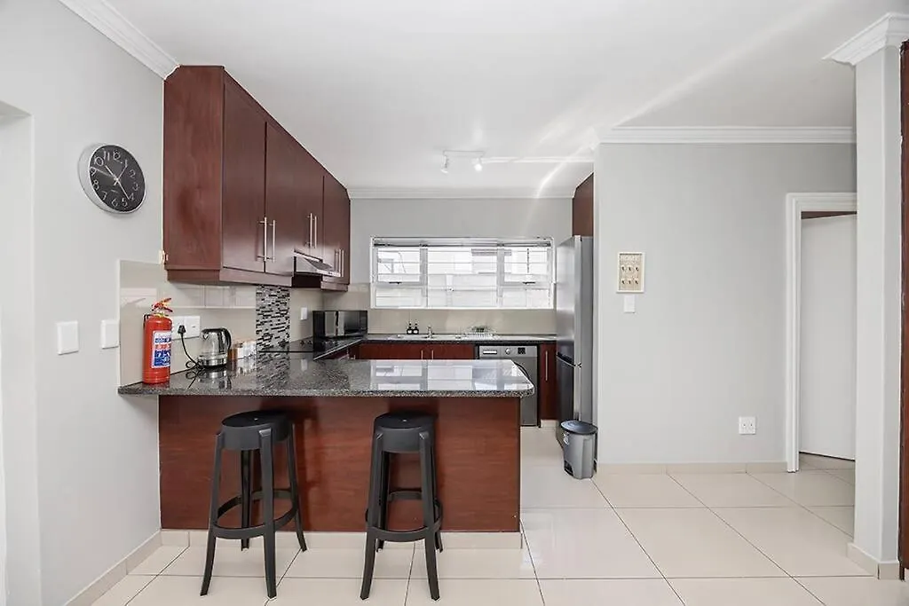 Tatil Evi 3Bed 2Bath Patio Braai Garden And Garage Villa Cape Town